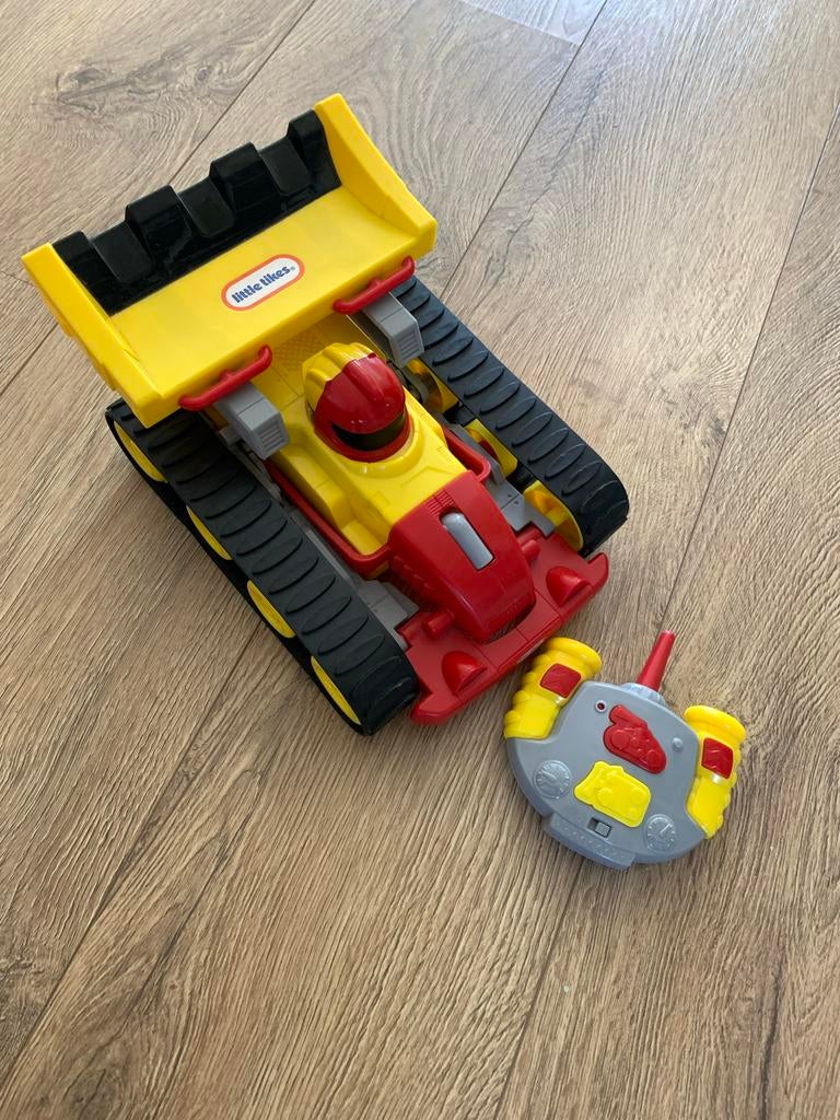 Little Tikes racewagen en bulldozer, Ophalen, Gebruikt, Afstandsbediening