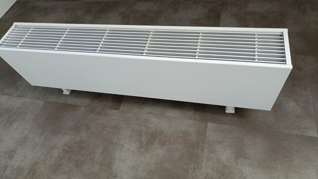 Jaga mini vrijstaande convector radiator. Afm 1.20 m breed., Ophalen, 30 tot 80 cm, Hoog rendement (Hr), Radiator