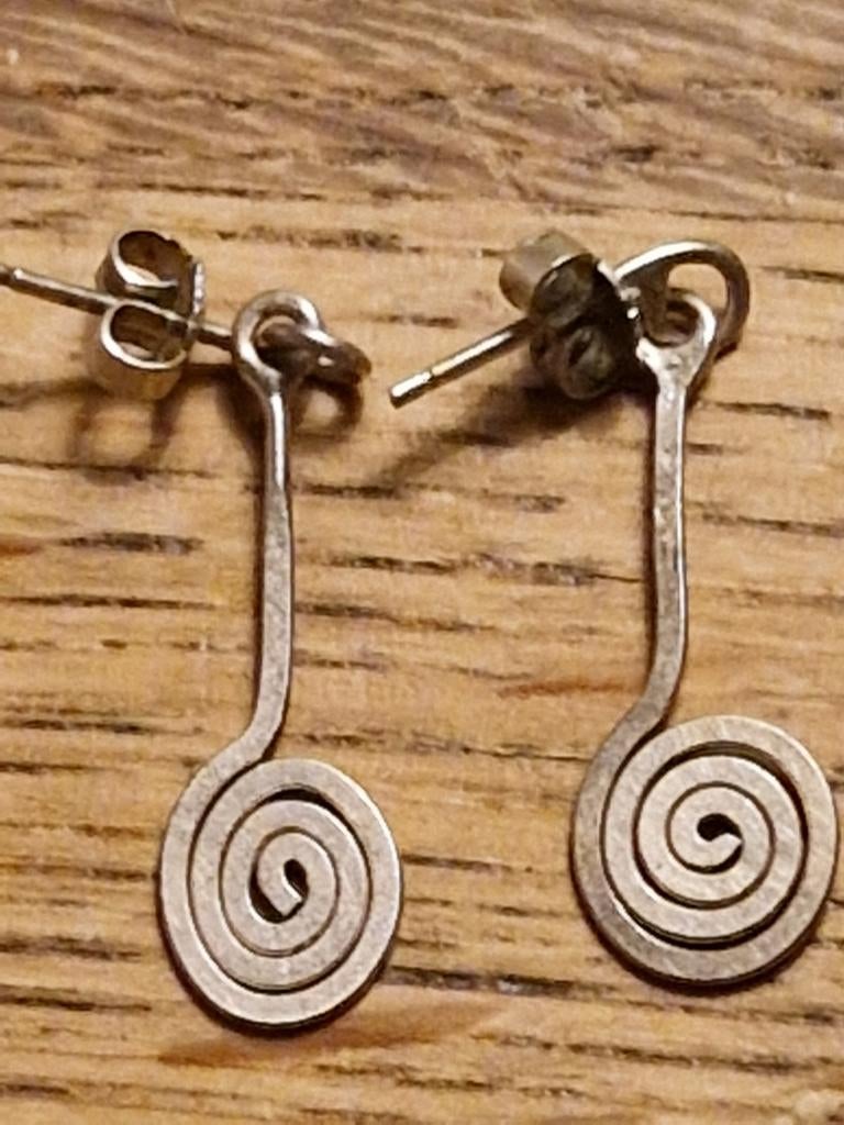 Zilveren oorbellen 835 spiraal design, Sieraden, Tassen en Uiterlijk, Oorbellen, Verzenden, Zilver, Zilver, Hangers