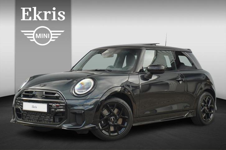 MINI 3-Deurs Cooper C John Cooper Works Trim | Pakket M, Auto's, Mini, Bedrijf, Te koop, Cooper, Achteruitrijcamera, Alarm, Dodehoekdetectie