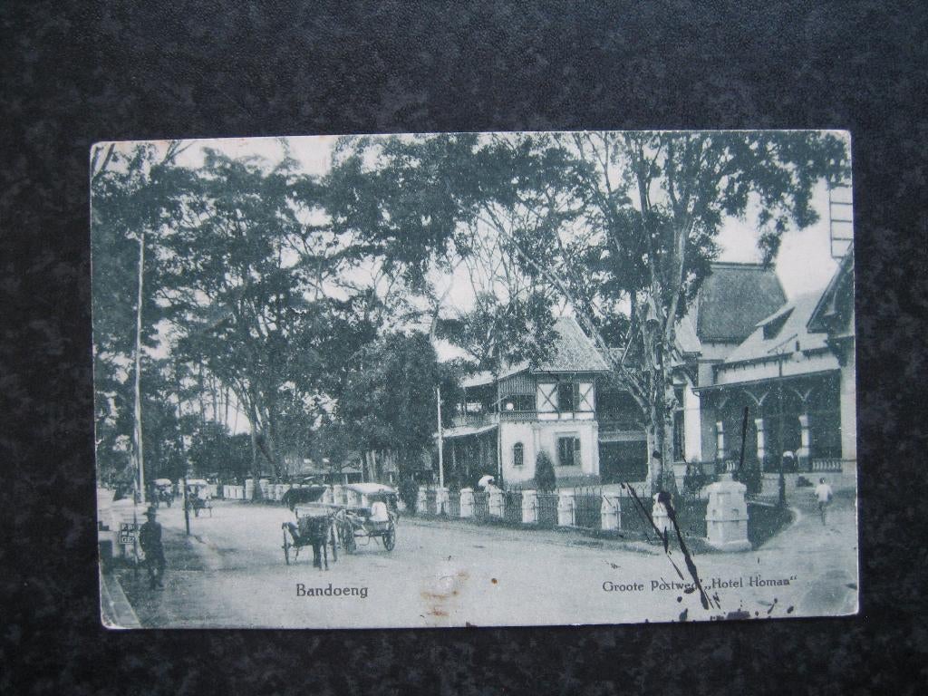 NEDERLANDSCH INDIE Bandoeng Oude postweg/Hotel Homan 1912, Verzamelen, Ophalen of Verzenden, Voor 1920, Buiten Europa