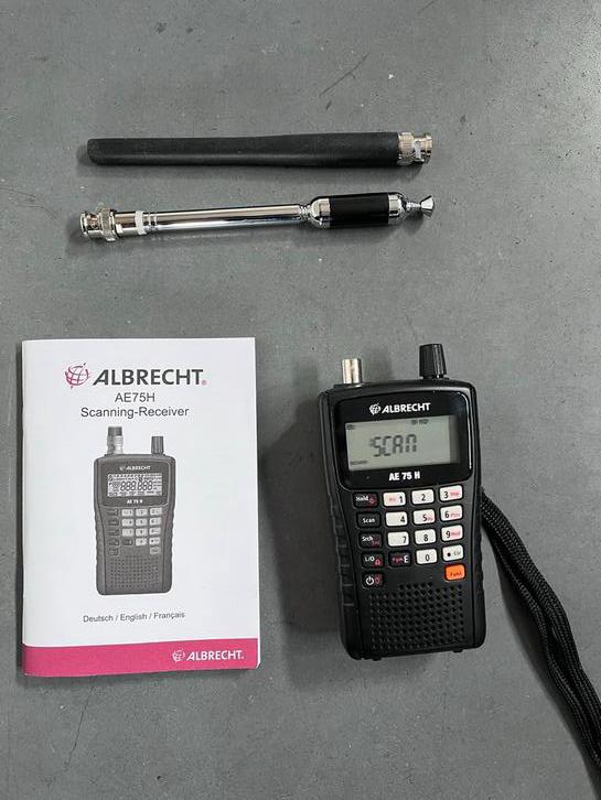 Albrecht AE 75 H Handscanner 300 kanalen, Ophalen, Zo goed als nieuw, 200 tot 500 kanalen, Draagbaar