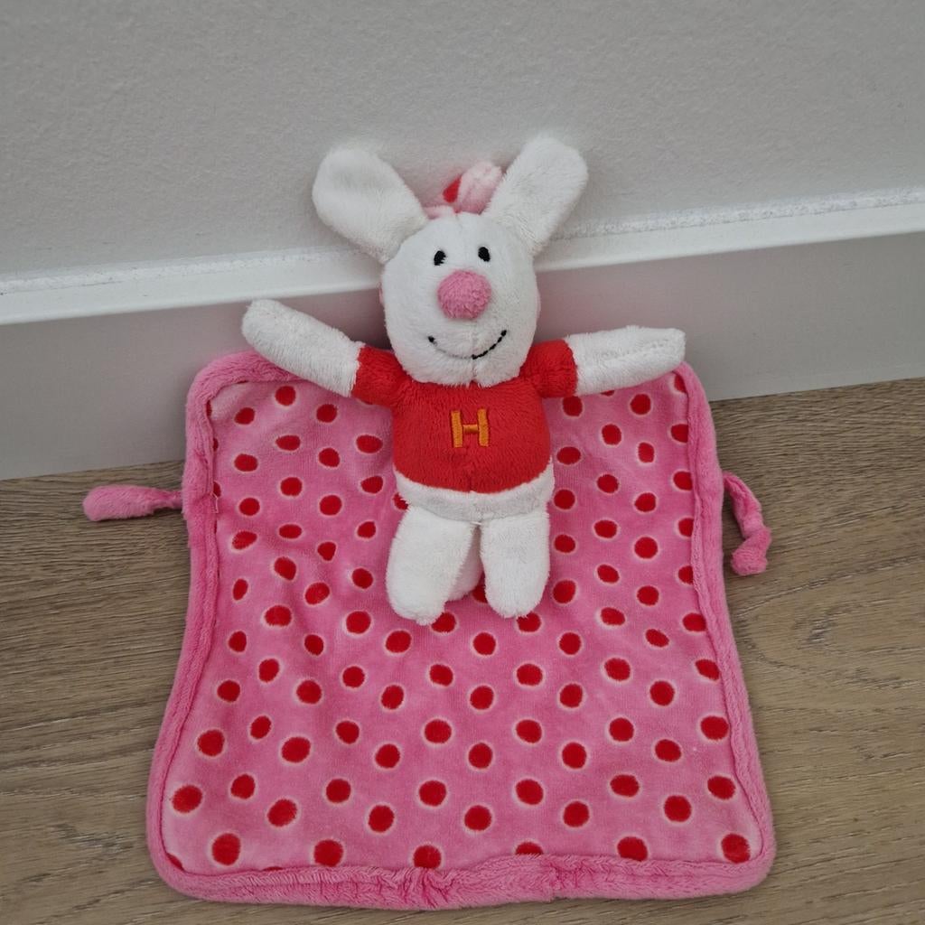 Knuffeldoekje konijn rood roze letter H Prenatal? K4364, Ophalen of Verzenden, Zo goed als nieuw, Konijn