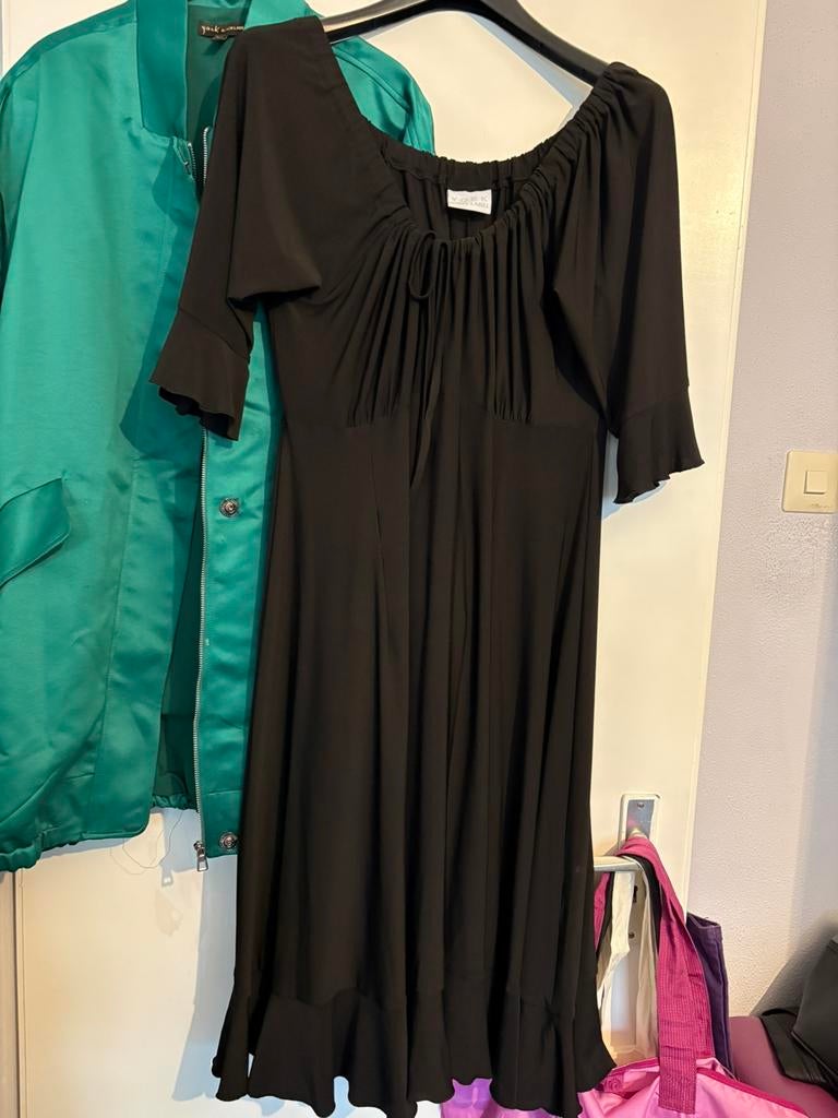 Yoek  white label jurkje lage hals met koordjes, Ophalen of Verzenden, Nieuw, Zwart, Jurk