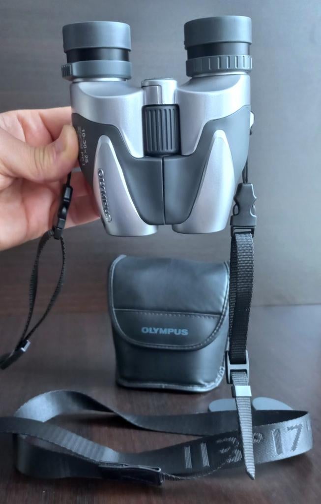 Olympus 10-30x25 Zoom PC I- verrekijker Vergroting 30 keer, Audio, Tv en Foto, Ophalen of Verzenden, Zo goed als nieuw