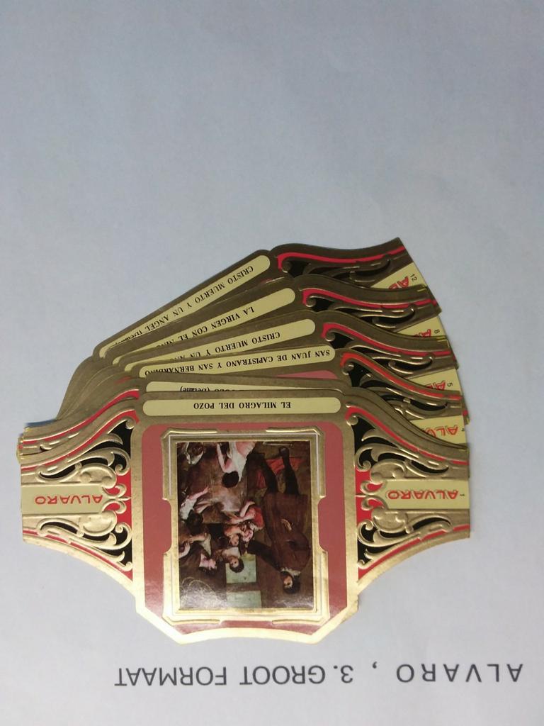 Sigarenbandjes Alvaro 14, Ophalen of Verzenden, Zo goed als nieuw, Sigarenbandjes