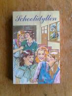Schoolidyllen, door Top Naeff, en andere mooie meisjesboeken, Ophalen of Verzenden, Gelezen