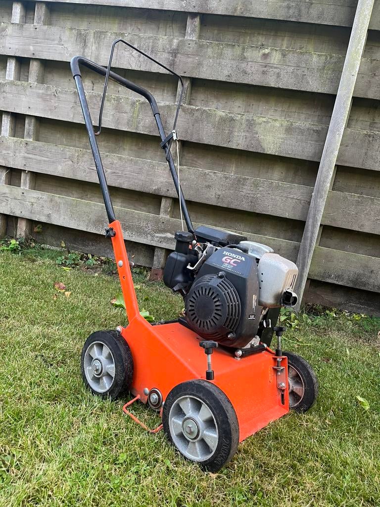 Verticuteer machine, Tuin en Terras, Verticuteermachines, Ophalen, Zo goed als nieuw, Benzine