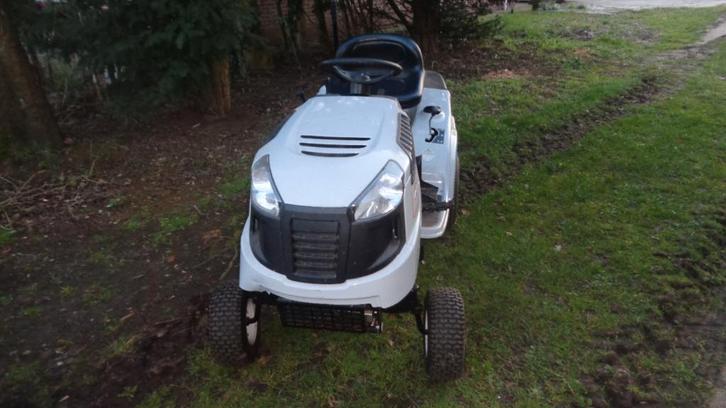 zgan mtd zitmaaier met vangbak compleet  met defect, Tuin en Terras, Zitmaaiers, Zo goed als nieuw, 90 tot 120 cm, Elektrische starter