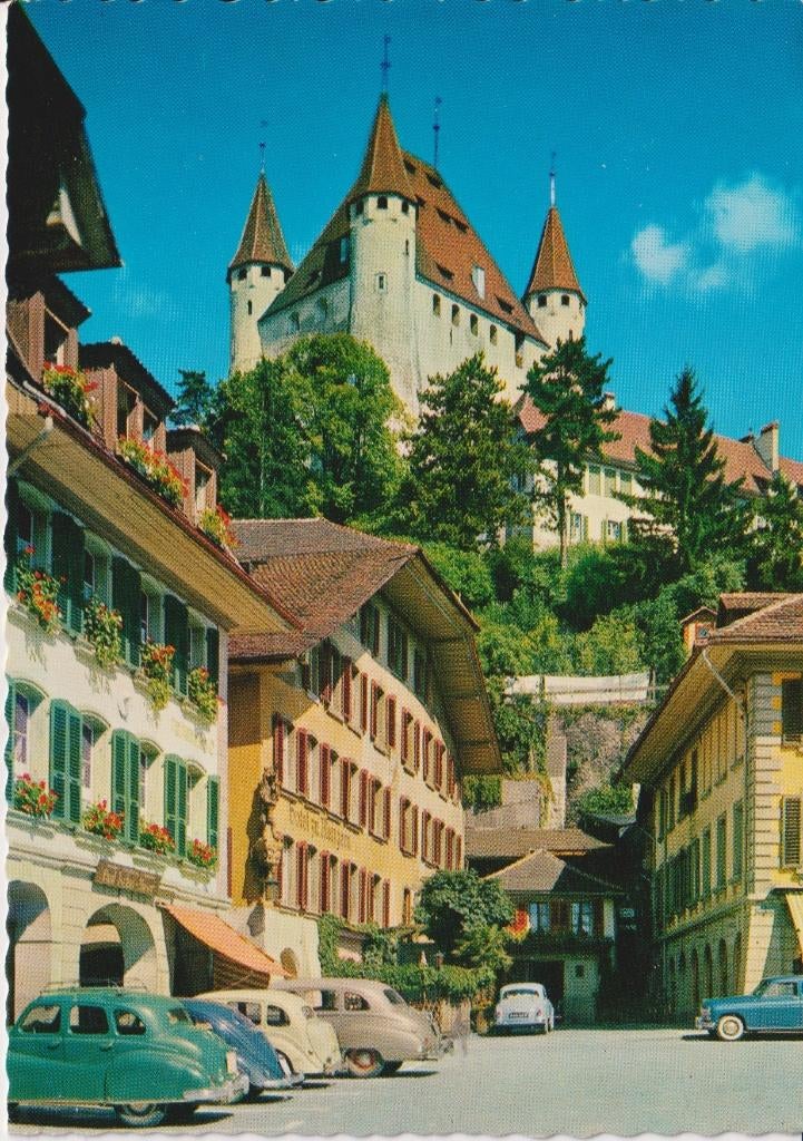 Zwitserland Thun met auto's , Austin A70 Hampshire, Ophalen of Verzenden, 1940 tot 1960, Ongelopen, Overig Europa
