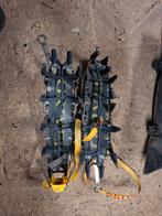 Klimschoenen met spikes grivel. Gratis, Ophalen, Gebruikt, Schoenen