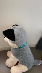 Grote honden knuffel, Kinderen en Baby's, Speelgoed | Knuffels en Pluche, Ophalen, Gebruikt, Grijs, Hond