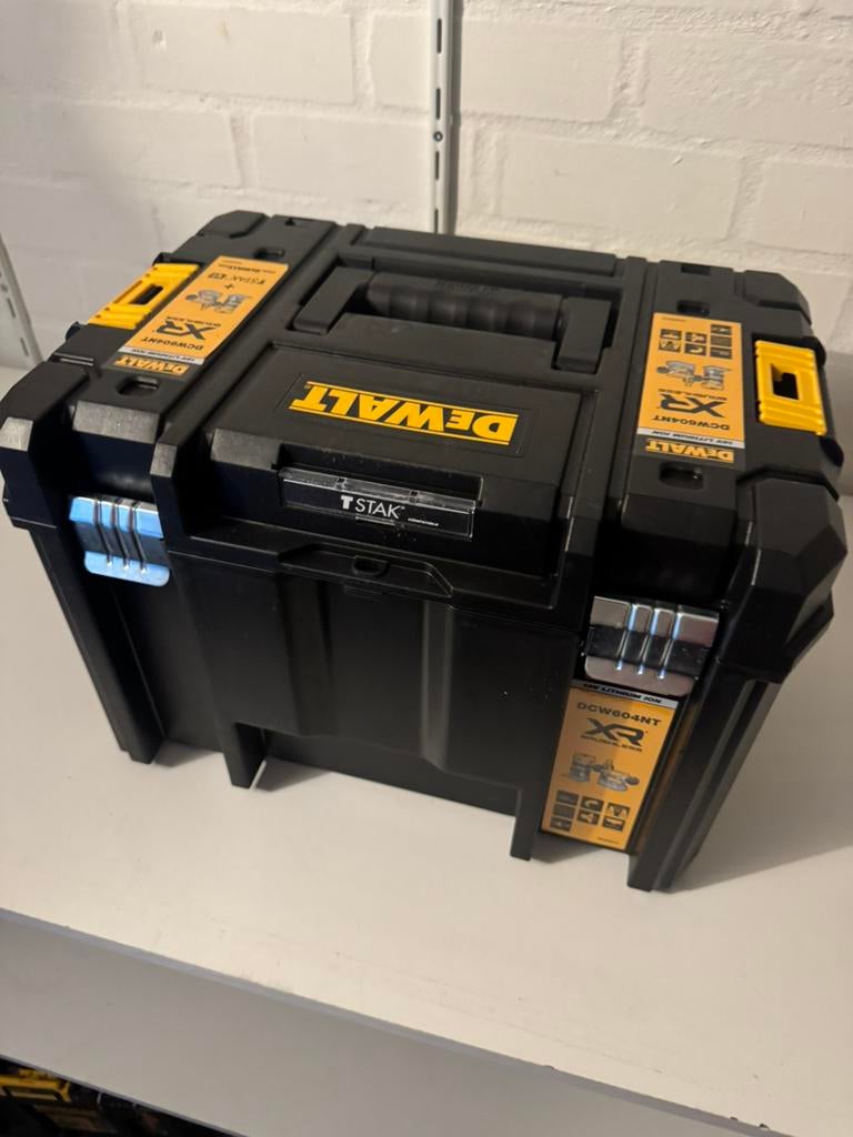 Dewalt bovenfrees, Doe-het-zelf en Verbouw, Gereedschap | Machine-onderdelen en Toebehoren, Ophalen, Nieuw