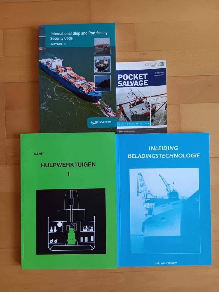 HBO opleiding Maritiem officier 4 studieboeken, Ophalen of Verzenden, Beta, Zo goed als nieuw, HBO