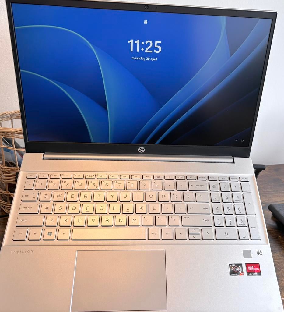 Hp pavilion 15-eh1815nd , silver , 15.6 Inch, Computers en Software, Windows Laptops, 2 tot 3 Ghz, 15 inch, Ophalen of Verzenden