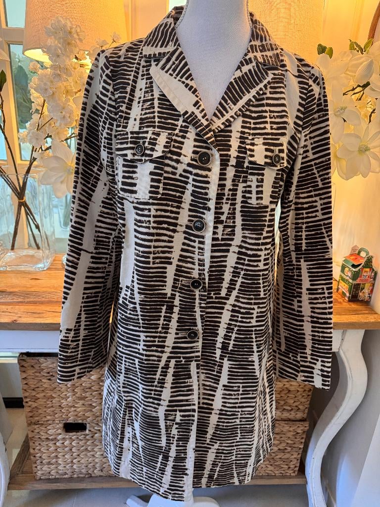 Chique, Beige tussenjas Max Mara Weekend, 40/M, ZGAN., Maat 38/40 (M), Bruin, Max Mara, Ophalen of Verzenden