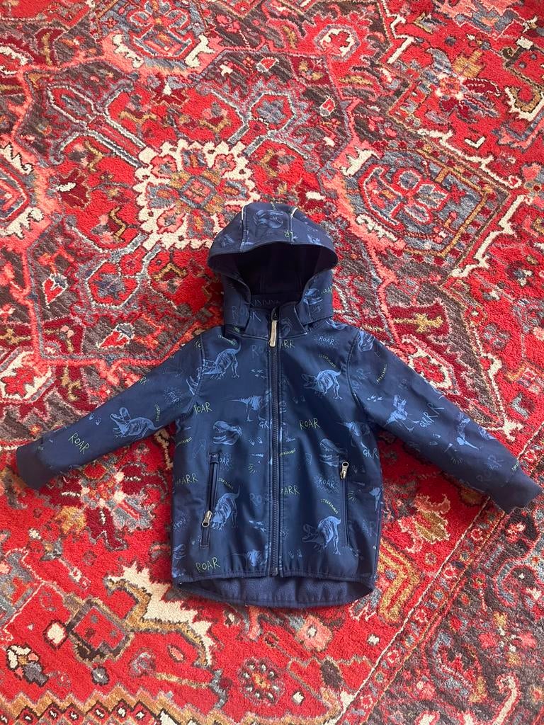 Jas donkerblauw met dino’s 110, Ophalen of Verzenden, Zo goed als nieuw, Jongen of Meisje, Jas