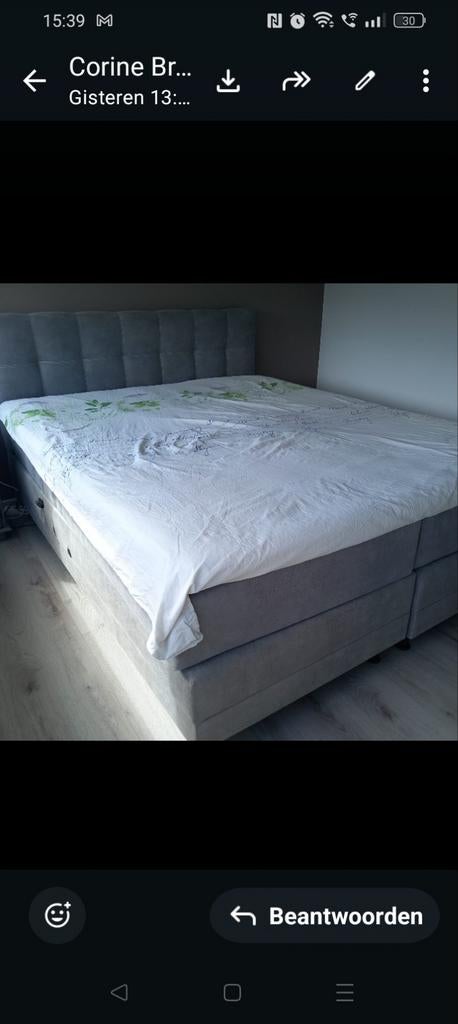 Prachtig bed electrisch bed  180x220 met nieuwe topper, Ophalen of Verzenden