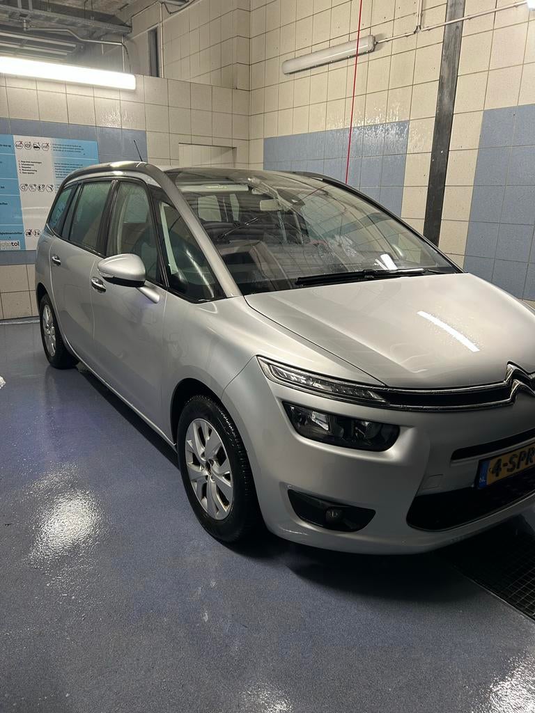 Nieuwe Apk! Citroën C4 Grand Picasso (7-persoons), Voorwielaandrijving, Stof, Zwart, 4 cilinders