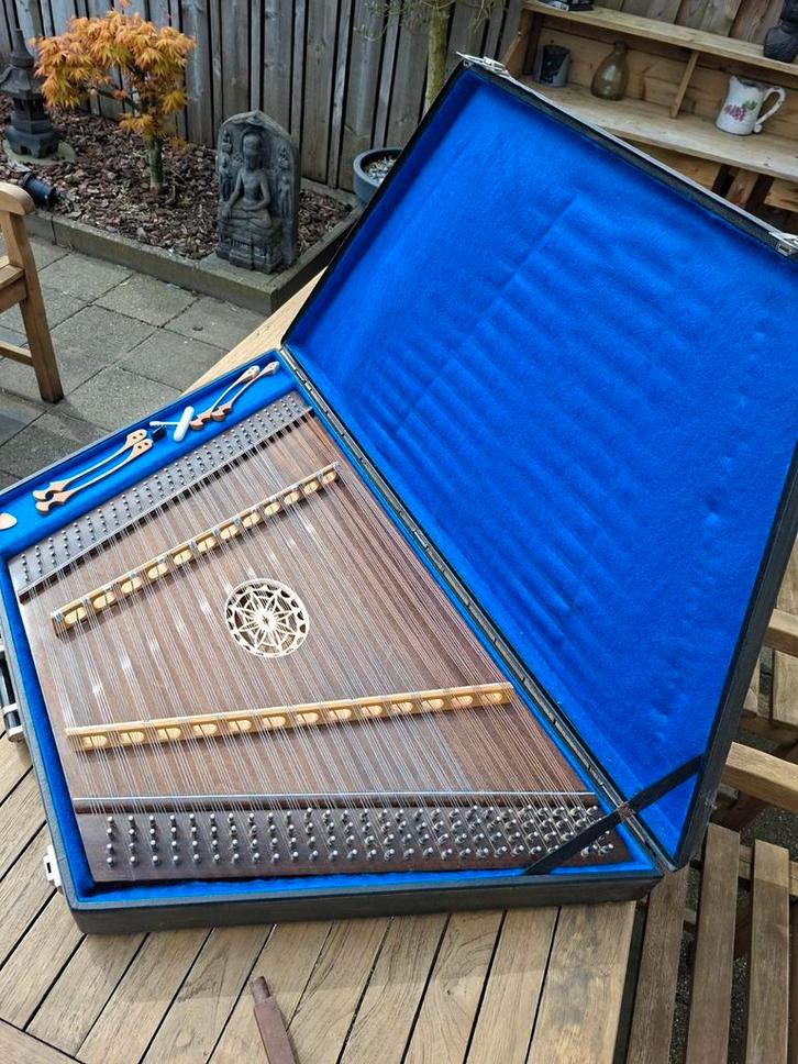 Hakkebord - hackbrett, Muziek en Instrumenten, Snaarinstrumenten | Harpen, Zo goed als nieuw, Ophalen