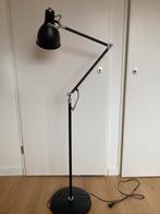 Aröd vloerlamp Ikea - Zwart, Ophalen, Zo goed als nieuw, Metaal, 150 tot 200 cm