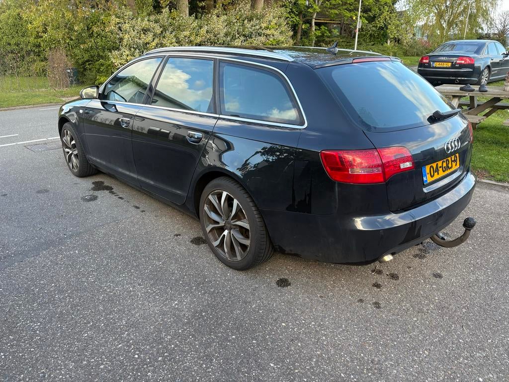 Audi A6 2.7 TDI 132KW Avant AUT 2007 Zwart, Auto's, Audi, 1800 kg, 2698 cc, 179 pk, Zwart