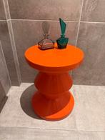 POLSPOTTEN Originele bijzettafel / kruk “Zig Zag Orange”, Ophalen, Minder dan 45 cm, Zo goed als nieuw, Overige vormen