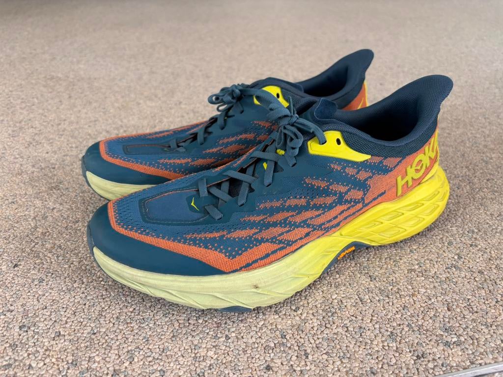 Nieuwe HOKA Speedgoat 5,Teva,Converse,SUB55 maat 43–45, Overige kleuren, Overige typen, Ophalen of Verzenden, Zo goed als nieuw