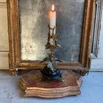 Kandelaar met marmeren voet *tres jolie Duiven*, Verzenden