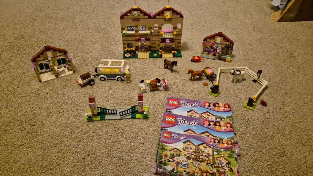 Lego Friends Paardenkamp 3185, Kinderen en Baby's, Speelgoed | Duplo en Lego, Ophalen of Verzenden, Zo goed als nieuw, Complete set