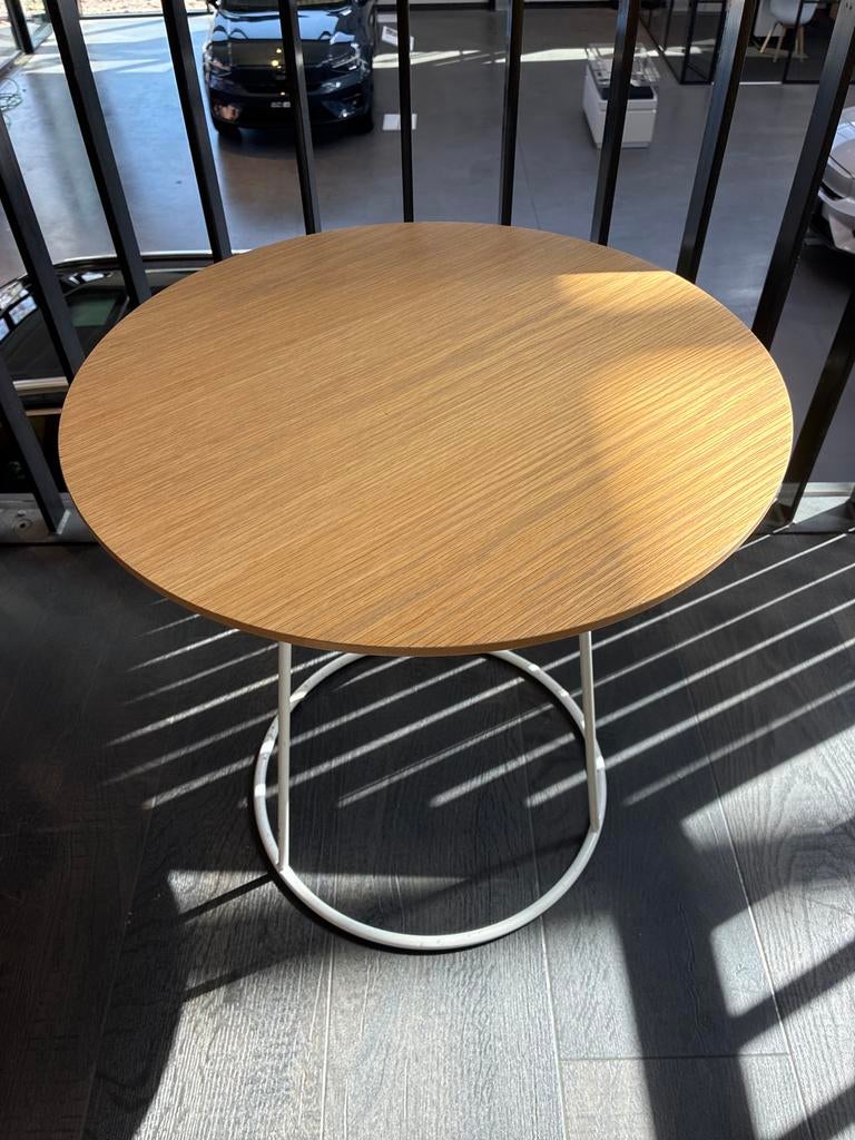 Swedese bijzettafel Monica Förster rond 46cm, Huis en Inrichting, Minder dan 55 cm, Gebruikt, Rond, Hout