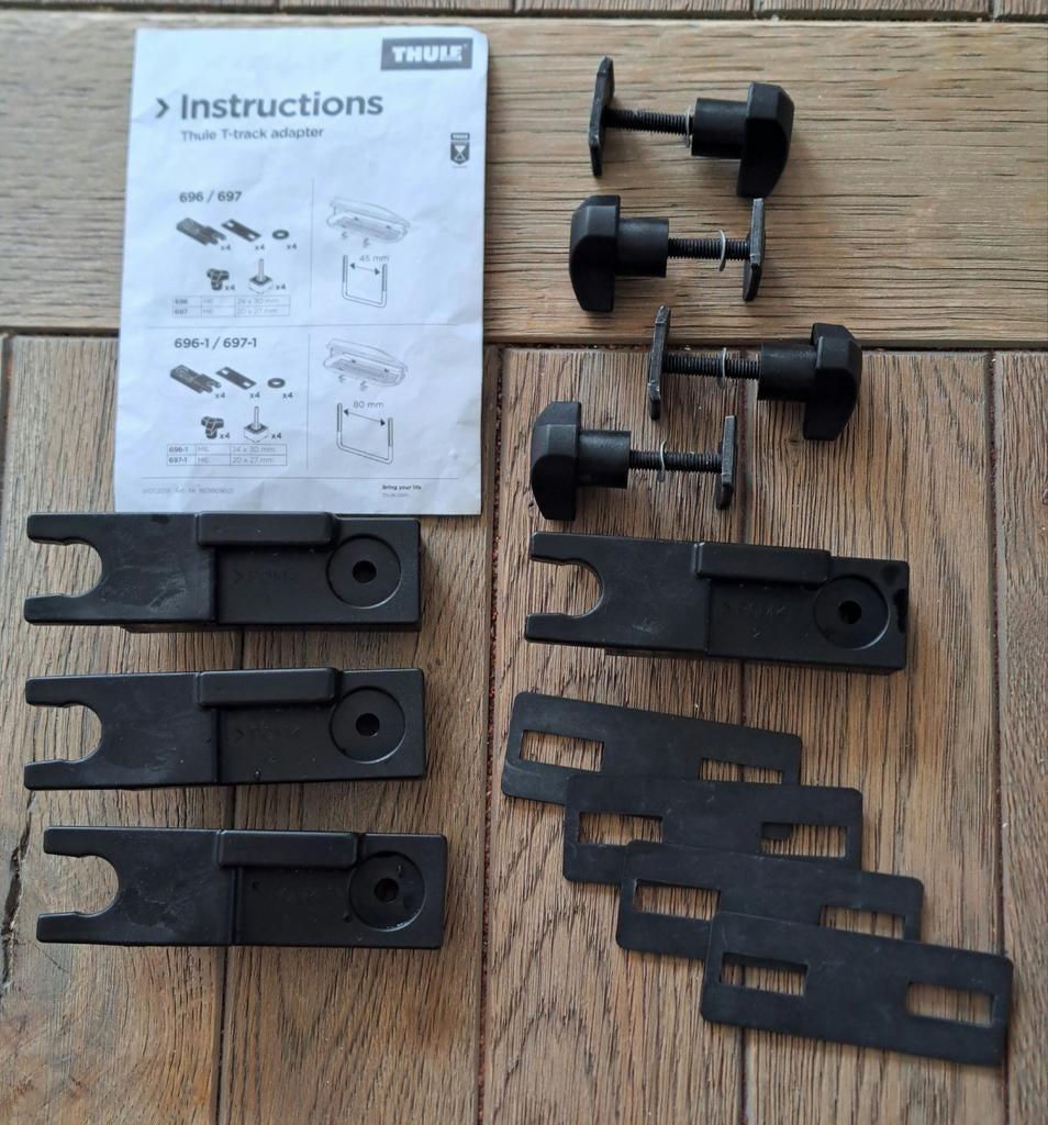 Thule T-track Adapter 697003 voor dakdragers, Auto diversen, Dakdragers, Ophalen of Verzenden