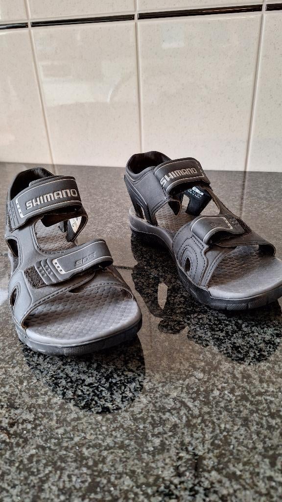 Dames SHIMANO SPD Click fietssandalen  met SPD clickpedalen, Ophalen of Verzenden, Gebruikt, Schoenen