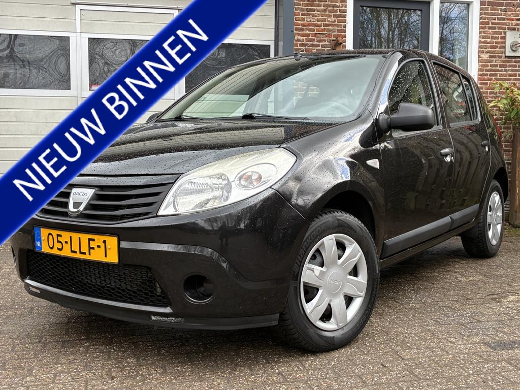 Dacia Sandero 1.2 Ambiance '10 Airco Service Historie, Auto's, Dacia, Voorwielaandrijving, Stof, Gebruikt, Origineel Nederlands