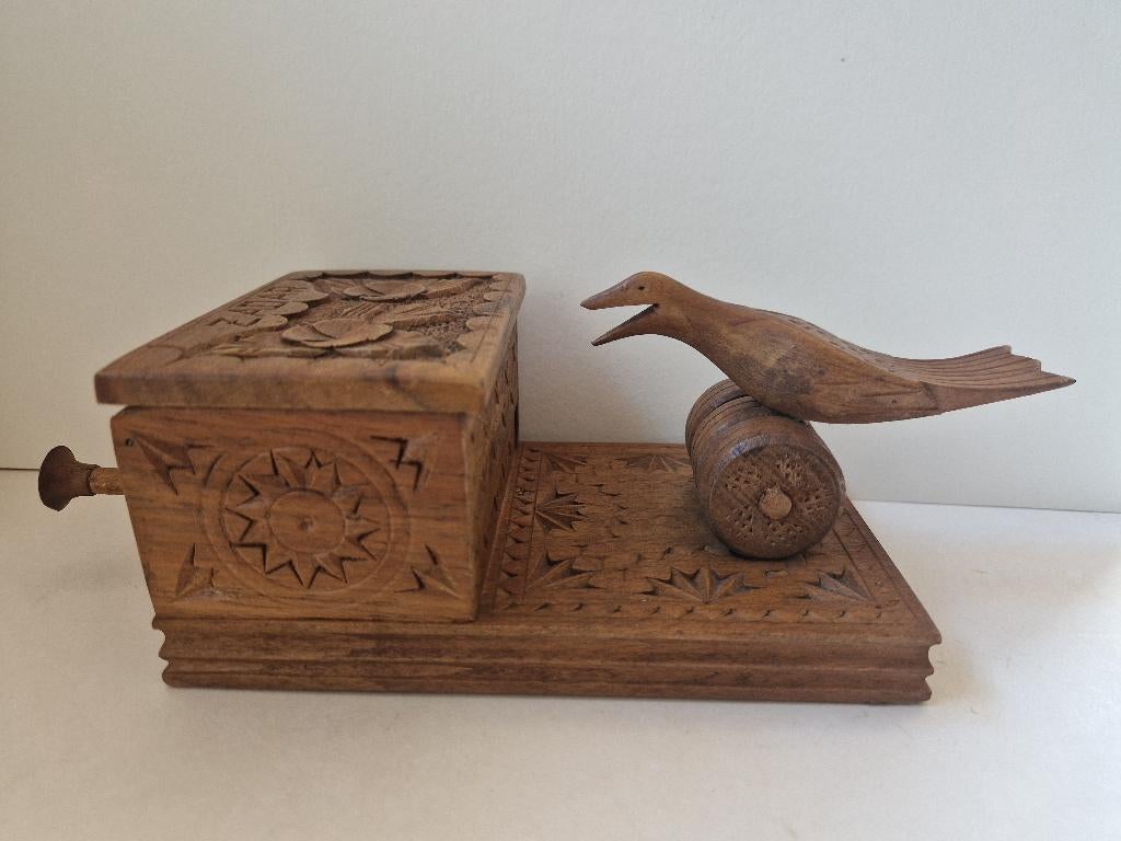 Vintage = retro houten sigarettendispenser met vogel, Ophalen of Verzenden, Huis en Inrichting