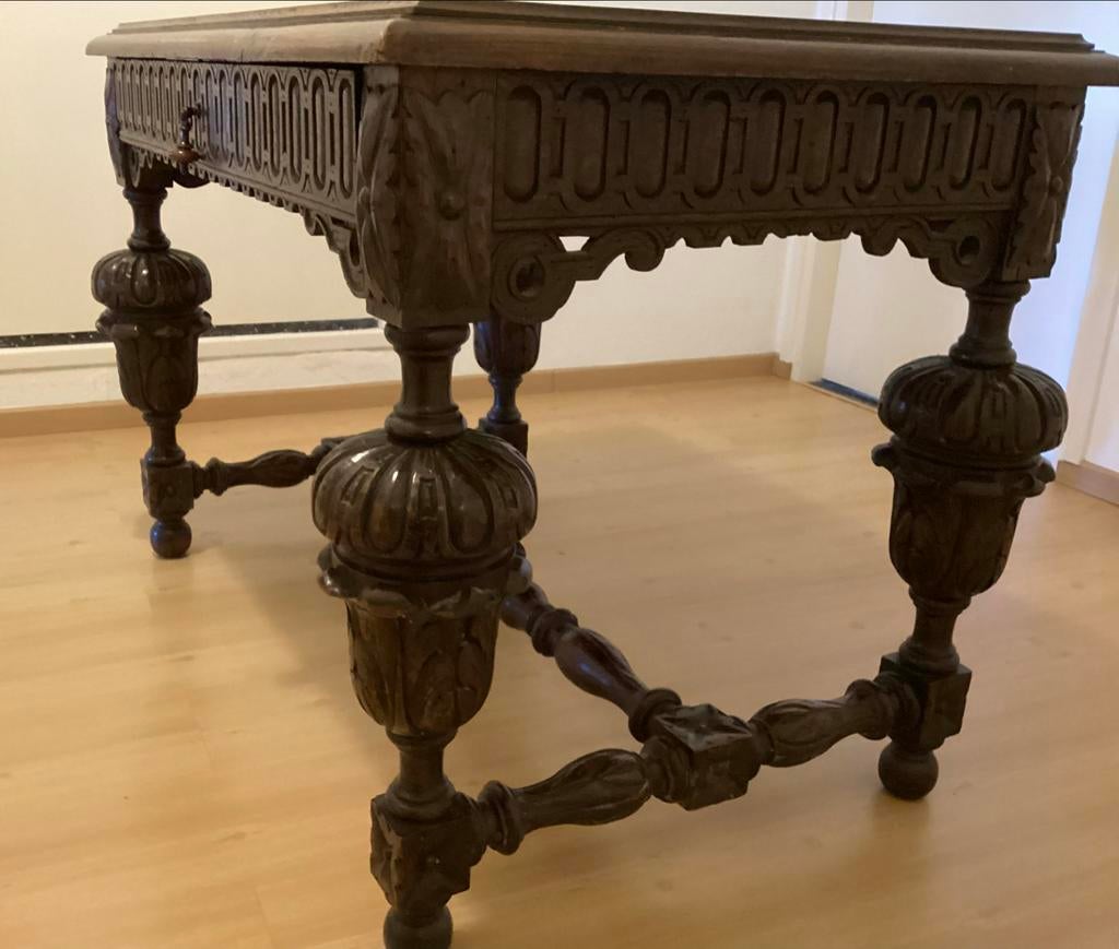 Antieke eiken tafel met lade en houtsnijwerk, Ophalen
