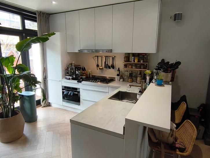 Complete Keuken Ikea - inclusief alle apparatuur, Huis en Inrichting, Keuken | Complete keukens, Gebruikt, Hoekkeuken, Wit, Graniet of Steen