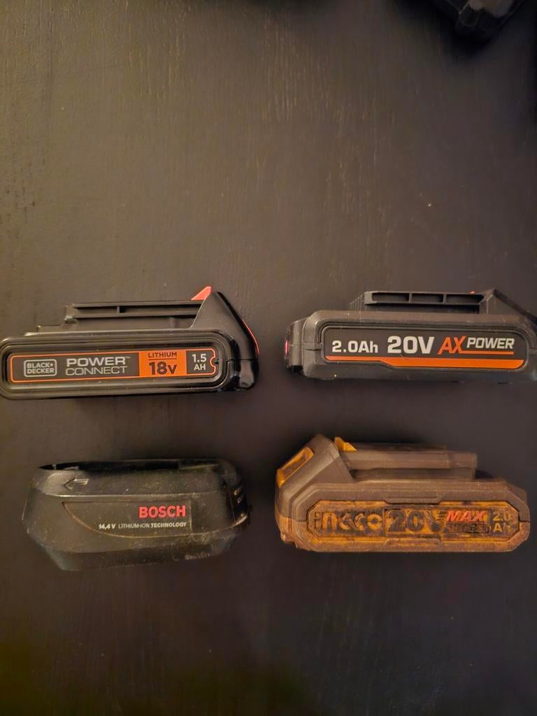 Accu bundel 4 stuks — AX Power, Ingco, Bosch, Black+Decker, Ophalen of Verzenden, Gebruikt