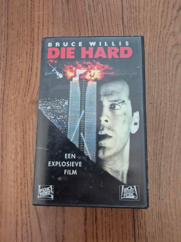 Die Hard VHS - Bruce Willis Actieklassieker, Cd's en Dvd's, VHS | Film, Vanaf 16 jaar, Ophalen of Verzenden, Gebruikt, Actie en Avontuur