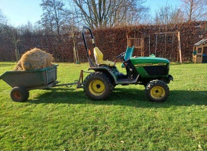 John Deere 4100 HST minitrekker tractor, Ophalen