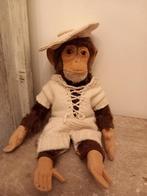 Antiek apen pakje met baret. 2 delig., Ophalen of Verzenden, Zo goed als nieuw, Kleertjes