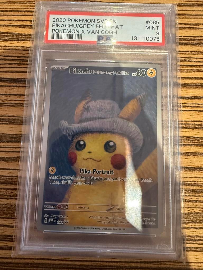 Pokemon Pikachu van gogh 085 psa 9, Ophalen, Zo goed als nieuw