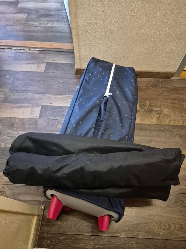 Graco campingbedje met wieltjes en draagtas, Ophalen, Gebruikt, Rechthoekig, Wieltjes