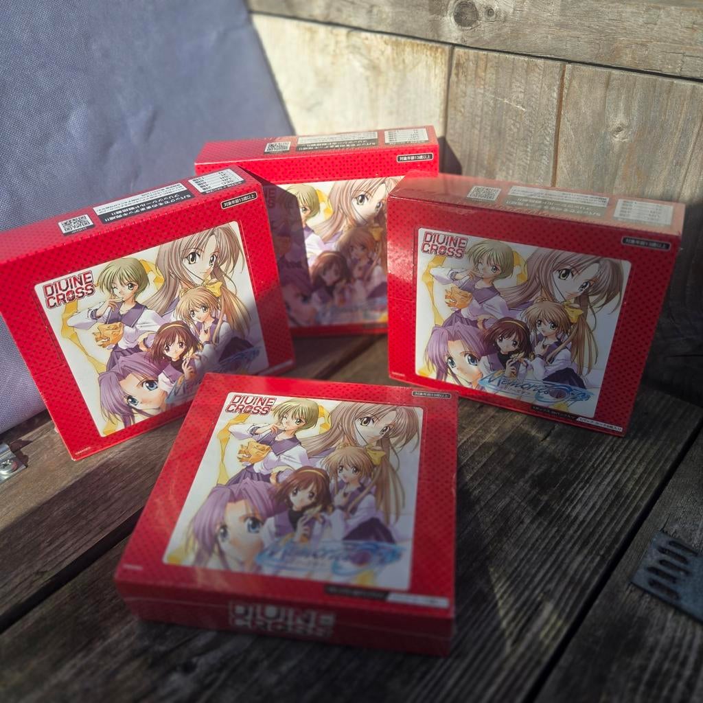 Divine Cross Boosterbox - Memories Off TCG, Ophalen, Nieuw, Boosterbox