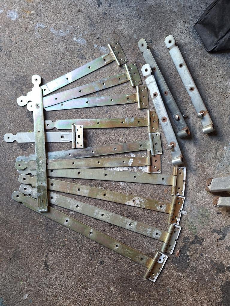 Tuindeur beslag, Ophalen, Slot