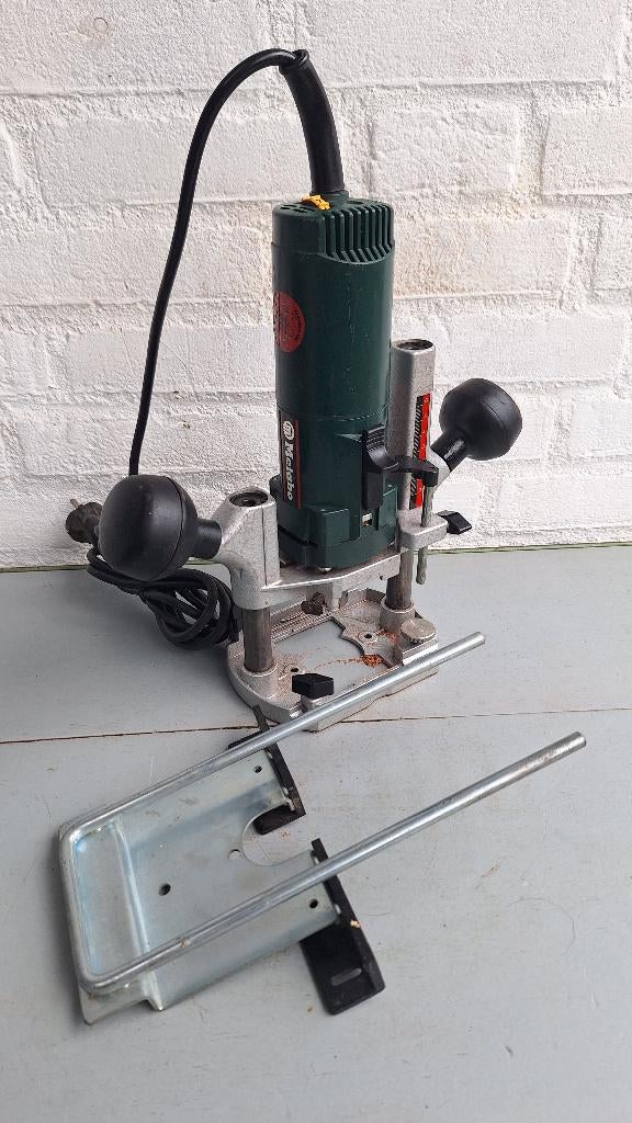 Metabo OfE529 bovenfrees, Ophalen of Verzenden, Gebruikt