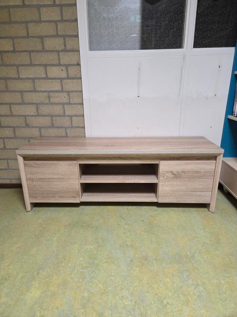 GRATIS NETTE TV KAST, Ophalen, 25 tot 50 cm, 100 tot 150 cm, Minder dan 100 cm