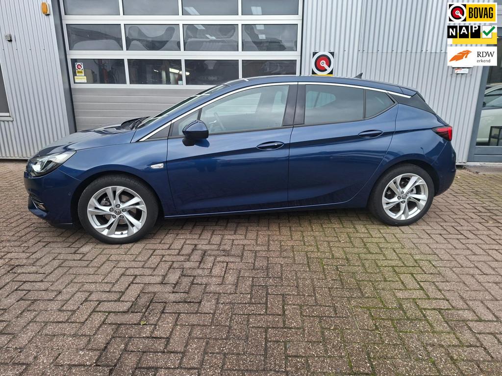 Opel Astra 1.2 Elegance Camera Navi PDC Stuurwielbed., Voorwielaandrijving, 1350 kg, Gebruikt, Euro 6