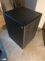 Subwoofer 1200 watt 4x 18 inch met synq 3k6 versterker, Ophalen of Verzenden, Zo goed als nieuw, Minder dan 500 watt