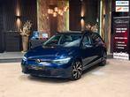 Volkswagen GOLF 1.5 eTSI Life Business|PANORAMA, Auto's, Euro 6, 4 cilinders, Blauw, Bedrijf